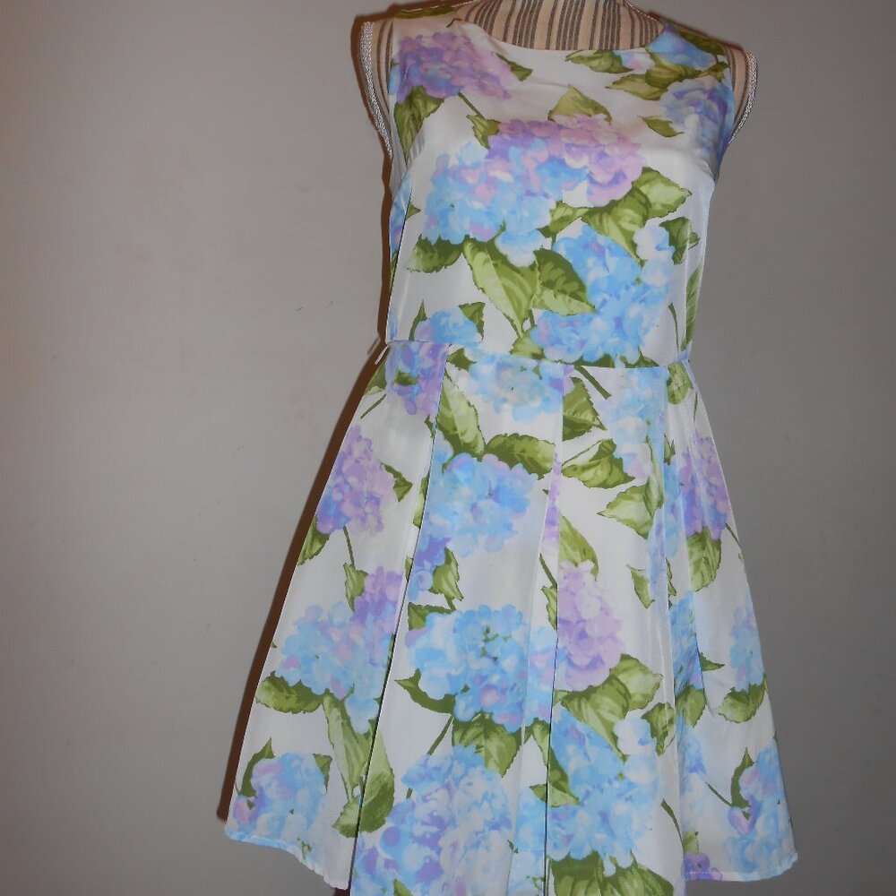 Girl's Size 16 EUC Floral Sleeveless Pleated Dress The Children's Place